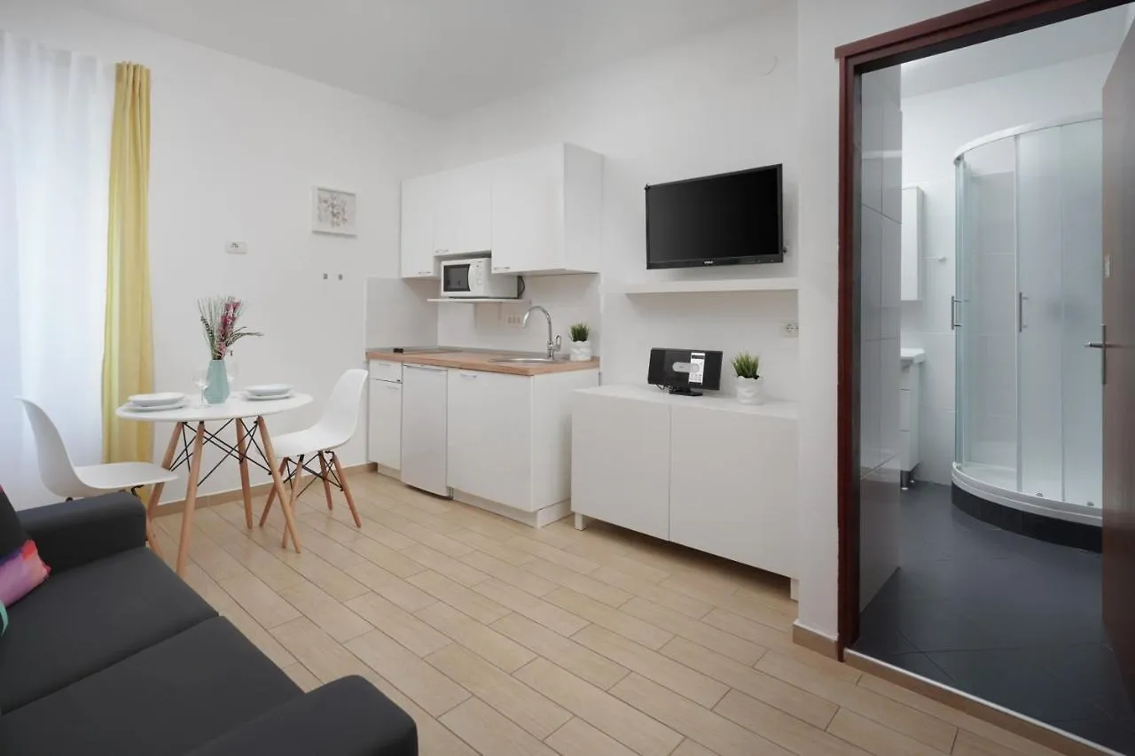 Apartments Antons Pula 0*,  Croatia