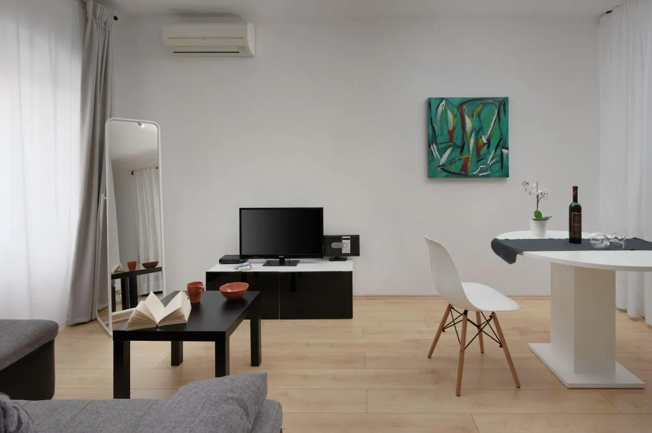 Apartments Antons Pula