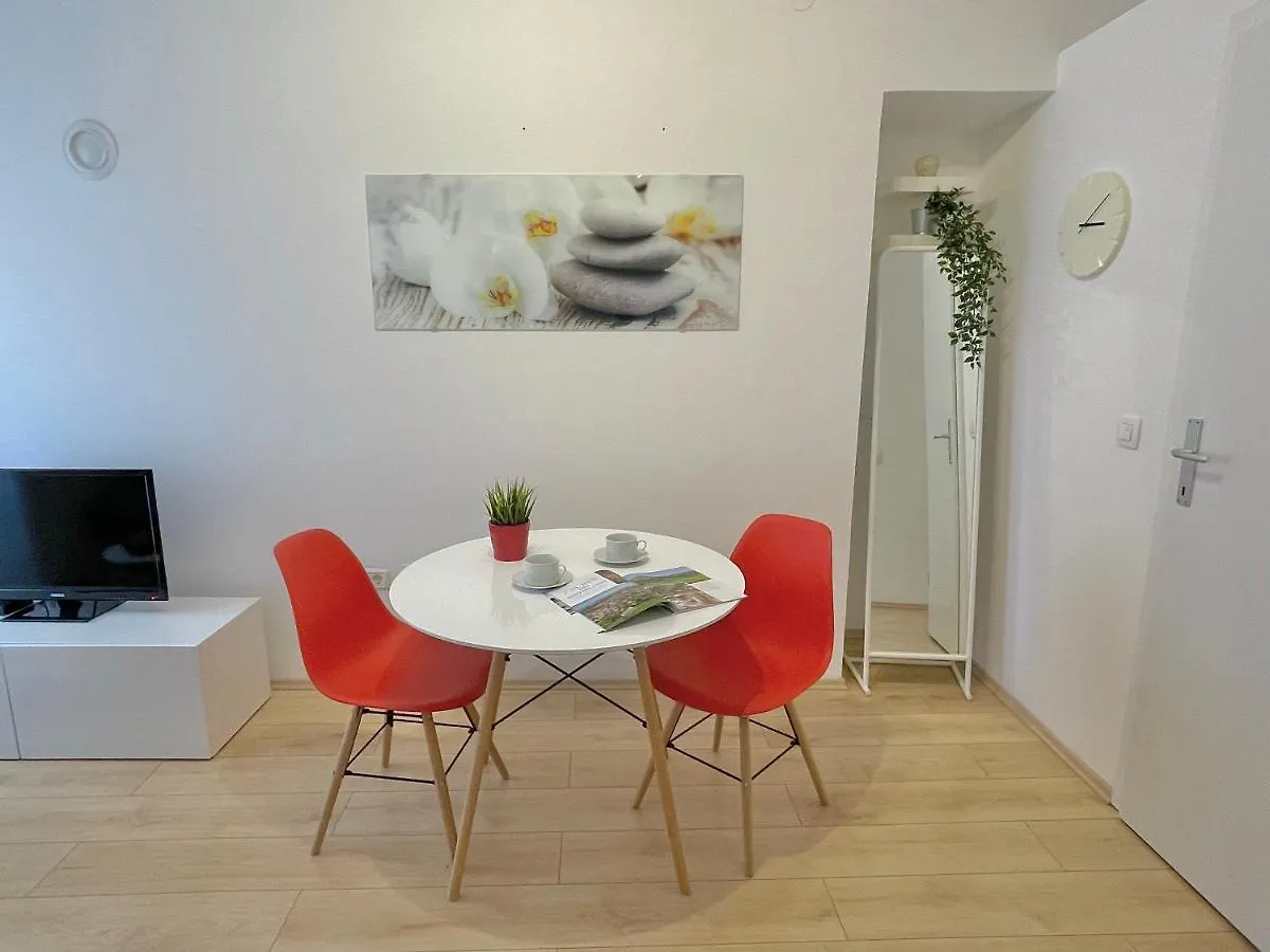 Apartments Antons Pula